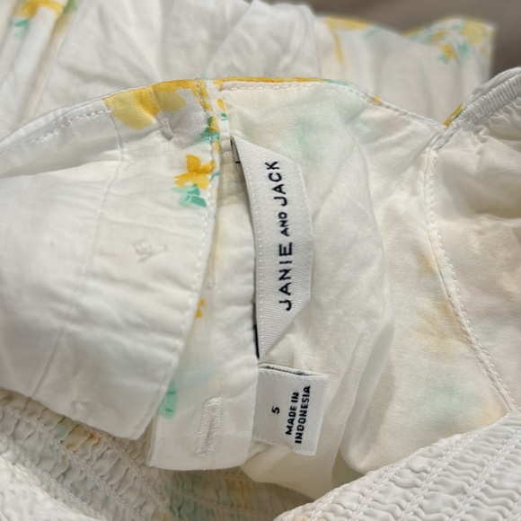 THE NATALIE FLORAL SMOCKED BUBBLE SLEEVE DRESS sz 5 - Picture 9 of 9